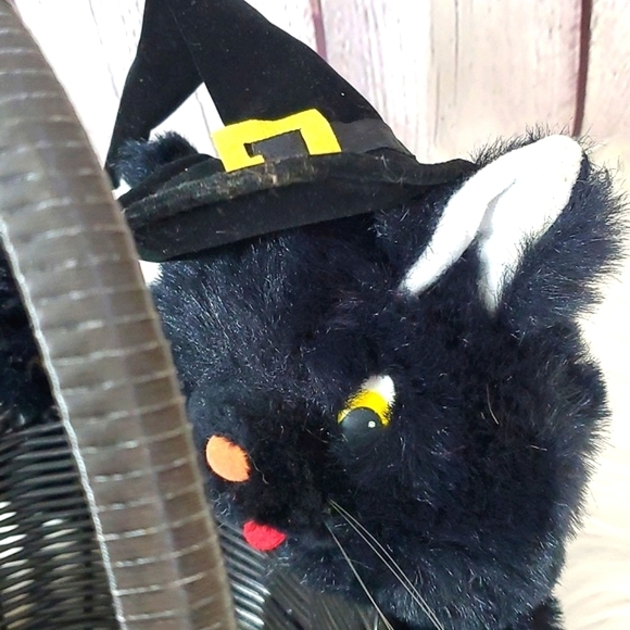 Vintage 90s Halloween Black Cat Witch Plush Stuffed Animal Wicker Candy Basket - Picture 7 of 12